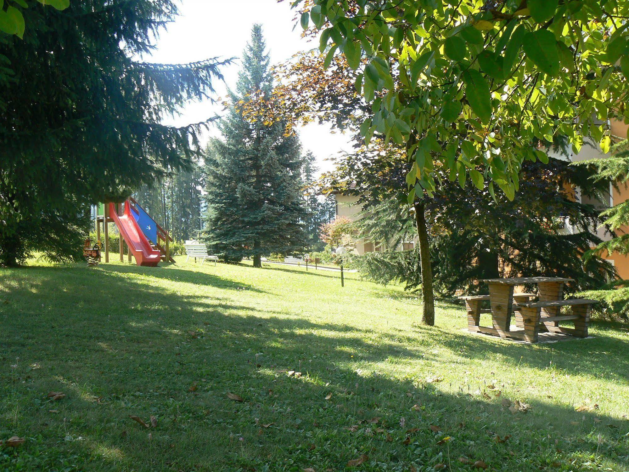 Hotel & Appartamenti Al Larice Ronzone Exteriér fotografie